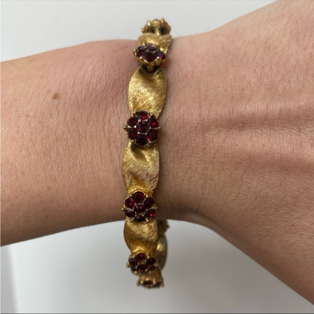Vintage Crown Trifari Bracelet Birthday Ribbon